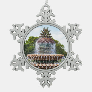 Ananas-Brunnen in Charleston, SC Schneeflocken Zinn-Ornament
