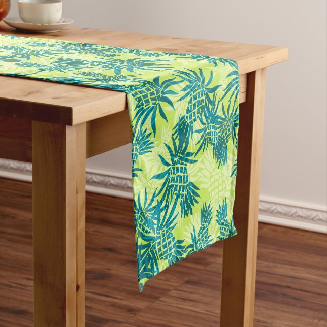Ananas-Camouflage Hawaiian Tropical Kurzer Tischläufer (Beispiel)