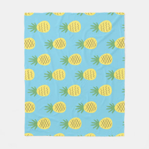 Ananas Delight: Tropische Fruchtwerbung Fleecedecke