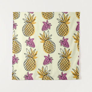 Ananas, Erdbeere Vintages Textildesign. Wandteppich