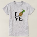 Ananas-Liebe T - Shirt<br><div class="desc">Dieses Ananas-Liebe-Shirt wird niedlich gekleidet oben oder unten aussehen.</div>
