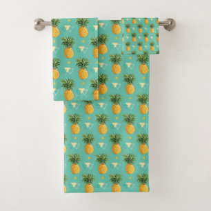 Ananas lumineux sur le motif géométrique