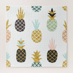Ananas mit goldenem Glitzer, kreatives Muster.