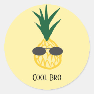 Ananas mit Sonnenbrillen und Sticker