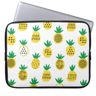 Ananas nahtloses Muster. Kinderdesign. Laptopschutzhülle
