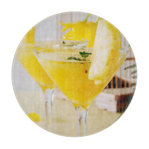 Ananas- und Ingwer-Fresca-Cocktail Schneidebrett