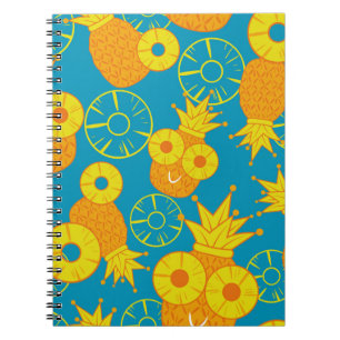 Ananasringe: Doodle Cartoon Vintage. Notizblock