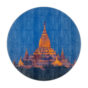 Ananda-Tempel in der Dämmerung Schneidebrett