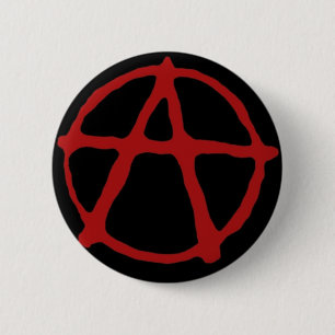 Anarchie. Schwarzer T - Shirt mit rotem Symbol Button