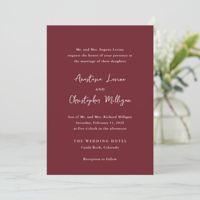Anastasia Burgundy Elegant Wedding Einladung (Stehend Vorderseite)