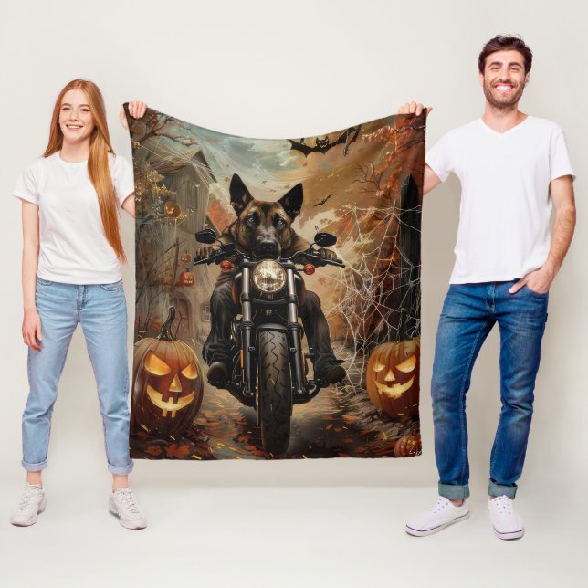 Anatolian Shepherd Riding Motorrad Halloween Fleecedecke (Beispiel)