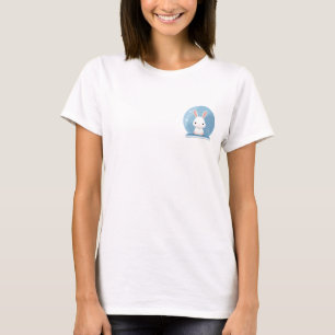 Anbetungswürdiger Kawaii Weißer Hase auf einem bla T-Shirt