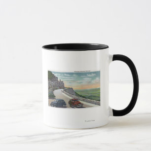 Anblick alter Autos auf Whiteface Memorial Hwy Tasse
