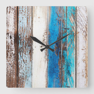 Ancienne horloge en bois flotté