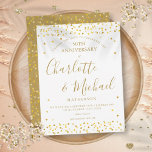 Ändern Sie die Gold Hearts zum 50. Jubiläum Ankündigungspostkarte<br><div class="desc">Mit zarten goldenen Lieben-Herzen mit goldenen Schriftzeichen. Personalisieren Sie mit Ihrem besonderen 50 Jahre goldenen Jubiläum ändern Sie das Datum Informationen in schicken Schriften. Entwickelt von Thisisnotme©</div>
