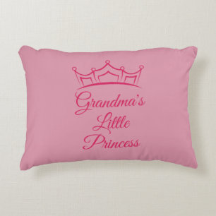 Ändern Sie Großmutter Name Oma's kleine Prinzessin Dekokissen