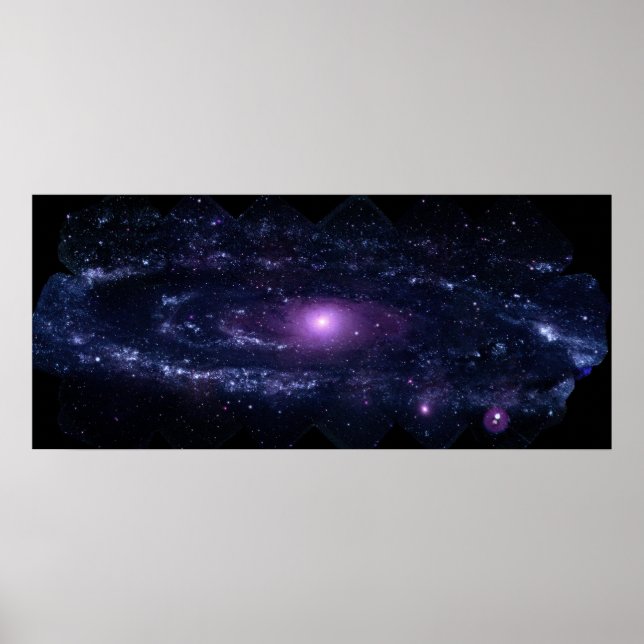 Andromeda in Ultraviolett Poster (Vorne)