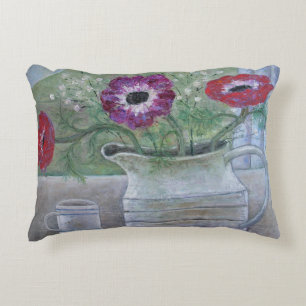 Anemonen in weißem Krug 2013 Zierkissen