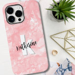 Anfängliches Monogramm für Rosa Wasserfarbe Case-Mate iPhone 14 Pro Max Hülle<br><div class="desc">Eine weiche, rot-farbene Aquarellwand bietet die Leinwand für eine niedliche und zeitgenössische Monogramm-Telefonzelle mit Initialen und Namen. Die Schwarz-Weiß-Farbpalette des Monogrammes, bestehend aus modernen Schriftart, die mit einem Script-Schriftart vermischt sind, verleiht dem Programm einen schlichten und dennoch lustigen Charme. Ob Sie Ihren Vornamen oder Vornamen gewollt haben, hängt von Ihnen...</div>