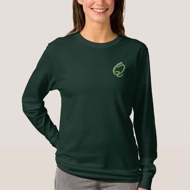 Anfangsbuchstabe Q für die Stickoxid-Monogramm Besticktes Langarmshirt (Vorderseite)