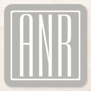 Anfangsbuchstaben Monogramm Weiß auf Hellgrau Rechteckiger Pappuntersetzer
