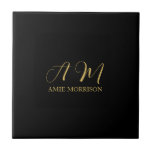 Anfangsbuchstabenname für Schwarz-Gold-Farben Mono Fliese<br><div class="desc">Erleben Sie dieses moderne,  elegante Design. Diese Vorlage kann an alle beruflichen Beruf angepasst werden.</div>