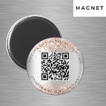 Angaben zur Hochzeitsseite QR-Code uAwg silber Ros Magnet<br><div class="desc">Fügen Sie Ihre URL für Ihre Hochzeitswebsite hinzu. Für Informationen,  Details,  Online-uAwg. Ein Imitat silber aussehender Hintergrund,  schwarzer Text.</div>