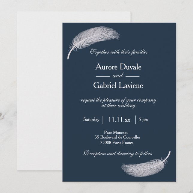 Angel Feather Navy Blue White Whimsical Wedding Einladung (Vorne/Hinten)