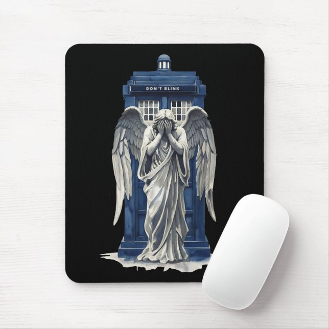 Angel mit Blue Police Box 1 Mousepad (Mit Mouse)