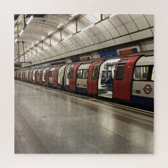 Angel Station London England Großbritannien (Vertikal)
