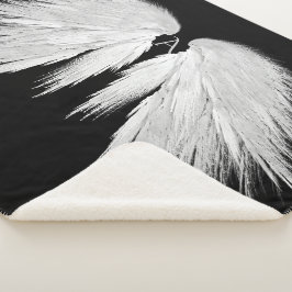 ANGEL WINGS Monogram Black Sherpadecke