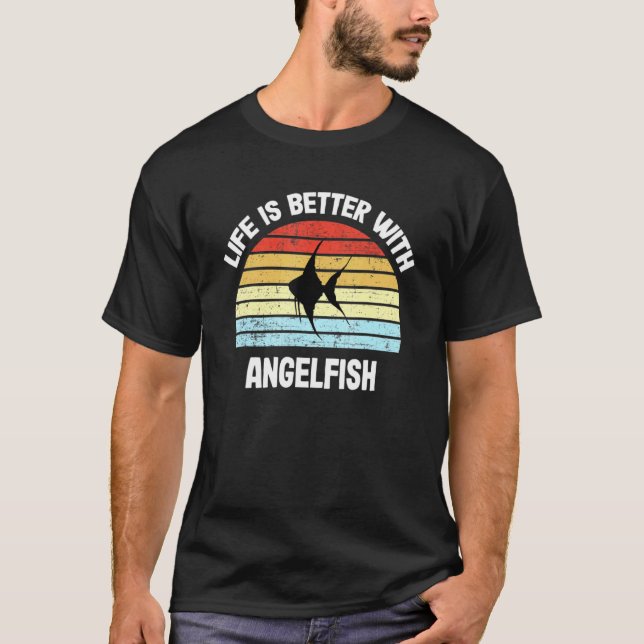 Angelfish mit Angelfish T-Shirt (Vorderseite)