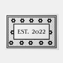 Angepasstes Schwarz-weißes Stapeldesign für 2022 Fußmatte