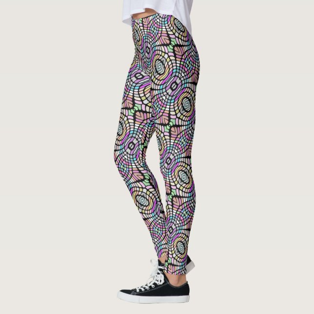 Angesagte Pastellfarben und orientalische Stammesk Leggings (Links)