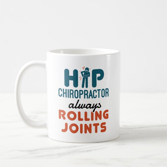 Angesagter Chiropraktor, der immer die Gelenke rol Kaffeetasse (Links)