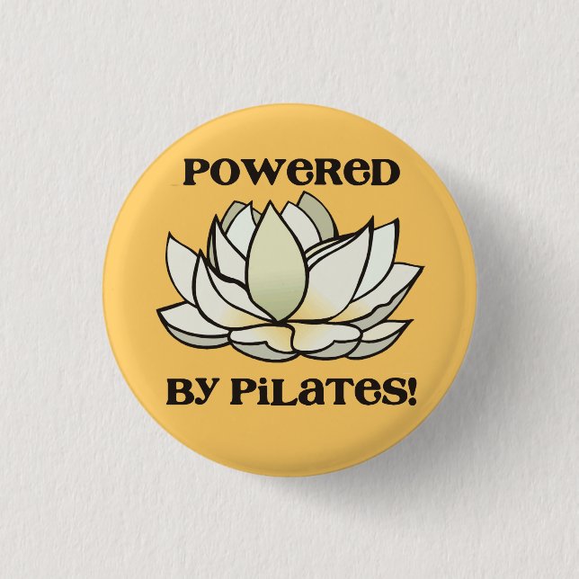 Angetrieben durch Pilates Lotus Button (Vorderseite)