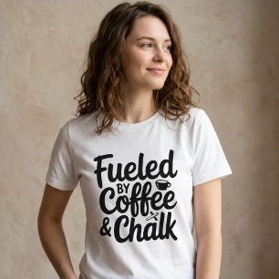 Angetrieben von Coffee & Chalk Women's Tri-Blend Shirt