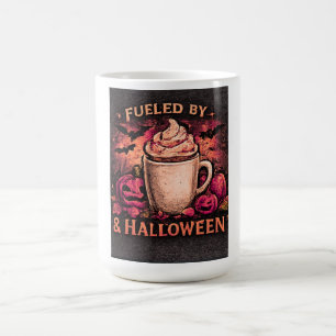 Angetrieben von Kaffee und Halloween Lustige Kaffe Kaffeetasse