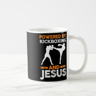 Angetrieben von Kickboxen und Jesus Kaffeetasse