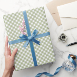 Angled Sage Green und White Gingham Geschenkpapier
