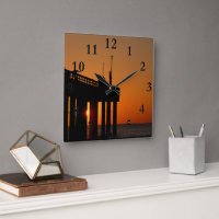 Angler bei Sonnenaufgang