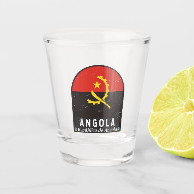 Angola Flag Emblem gestört Vintag Schnapsglas (Vorderseite)