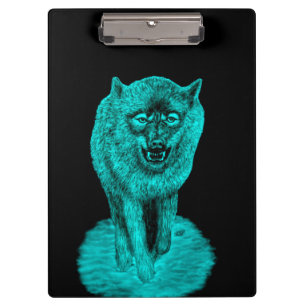 Angry Black Wolf in der Nacht Klemmbrett