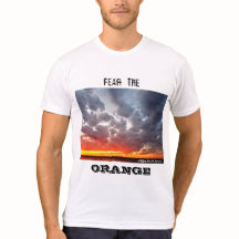 Angst vor dem orangen T - Shirt