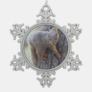 Anhaftendes Eichhörnchen Schneeflocken Zinn-Ornament