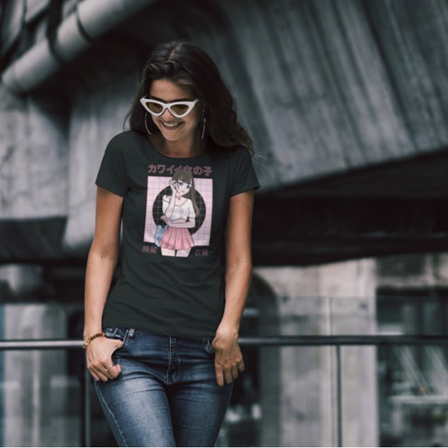 Anime Japanese Girl Model T-Shirt (Von Creator hochgeladen)