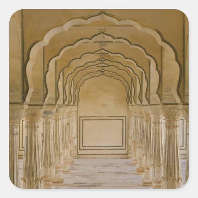 Anker Gang mit Säulen im Amber Palace, Quadratischer Aufkleber (Vorderseite)