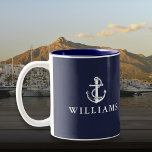 Ankerschiff Navy Blue Individuelle Name Zweifarbige Tasse<br><div class="desc">Elegantes,  stilvolles nautisches Design mit einem Schiffsanker und personalisiert mit Ihrem Namen auf marinebasischem Hintergrund. Entwickelt von Thisisnotme©</div>