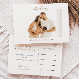 Ankündigung der Geburt eines modernen Minimalistis