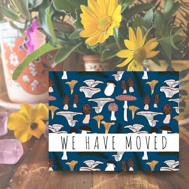 Ankündigung der neuen Zuhause Address Forest Fungi Postkarte (Moving Announcement New Home Address Forest Fungi Postcard
)